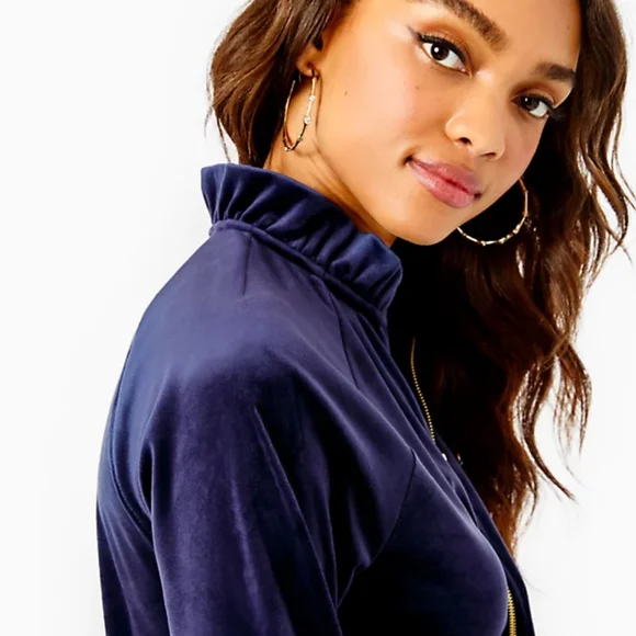 Lilly Pulitzer Skipper Round Hem Velour Popover - Picture 3 of 9